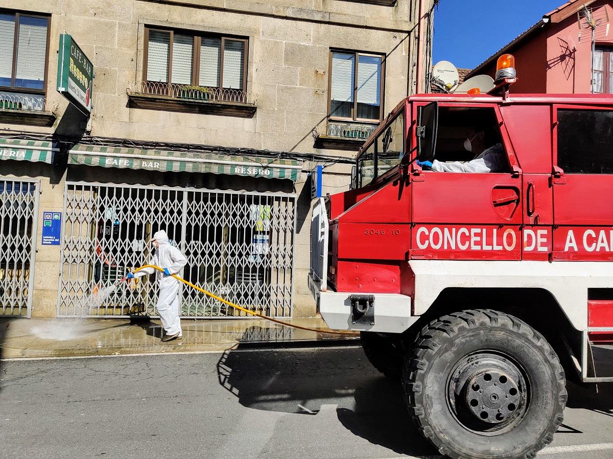 Declaracion institucional de agradecimiento a vecinos y trabajadores despues de la Pandemia foto 3