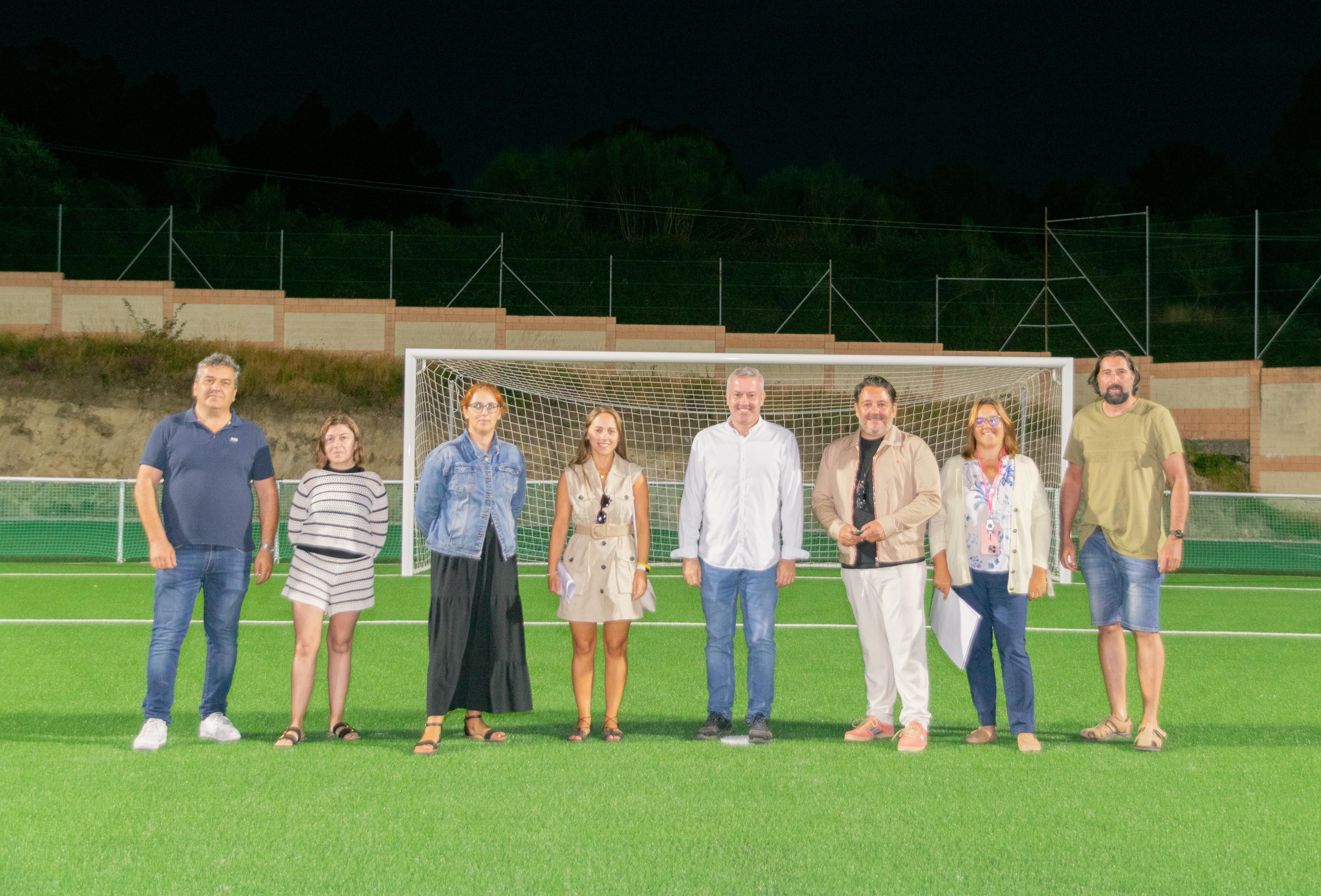 A piques de rematar as obras de reforma do campo de fútbol de Augas Férreas