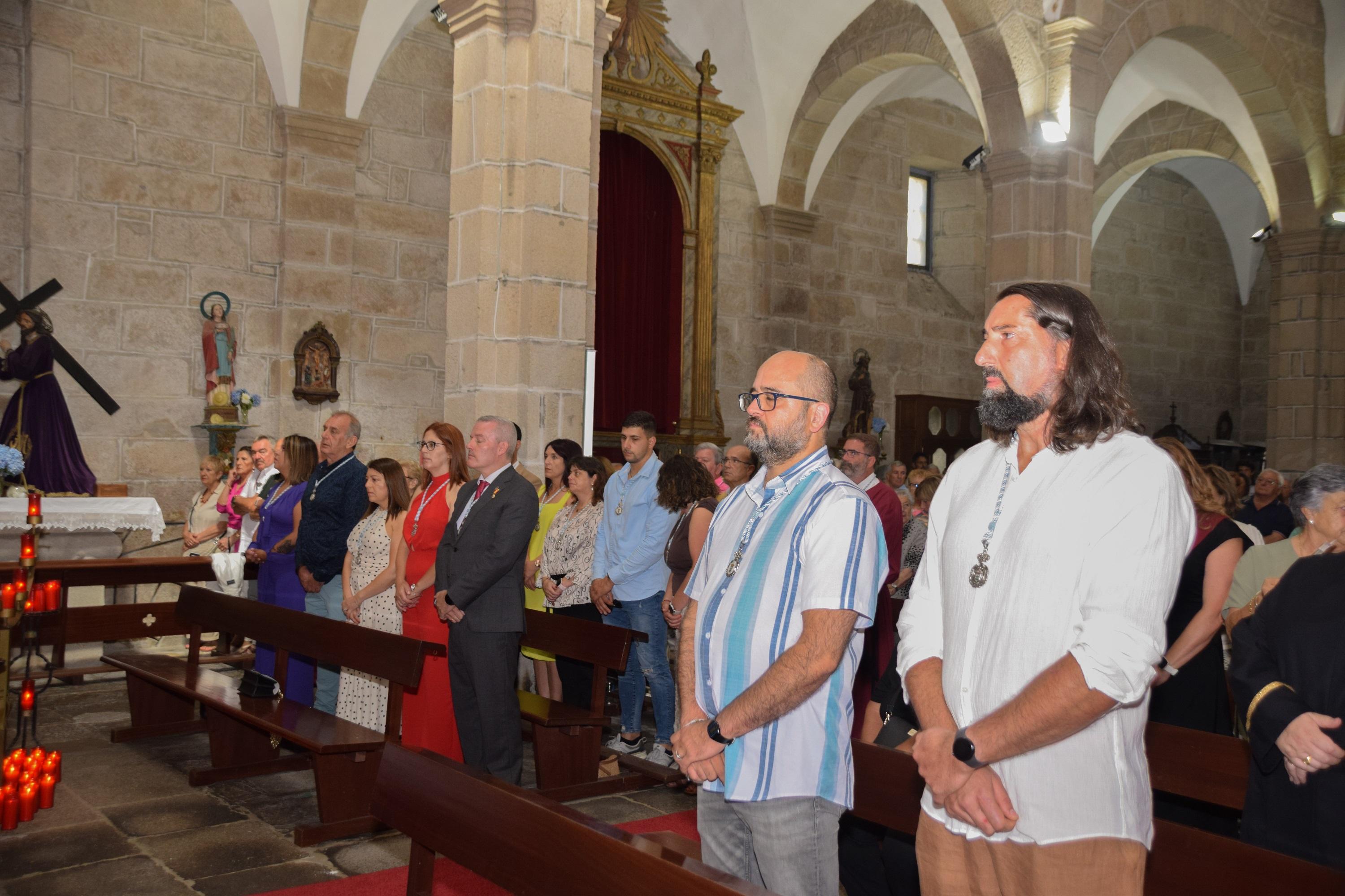 A Cañiza celebrou con devoción a festividade na honra do Santísimo Cristo da Agonía