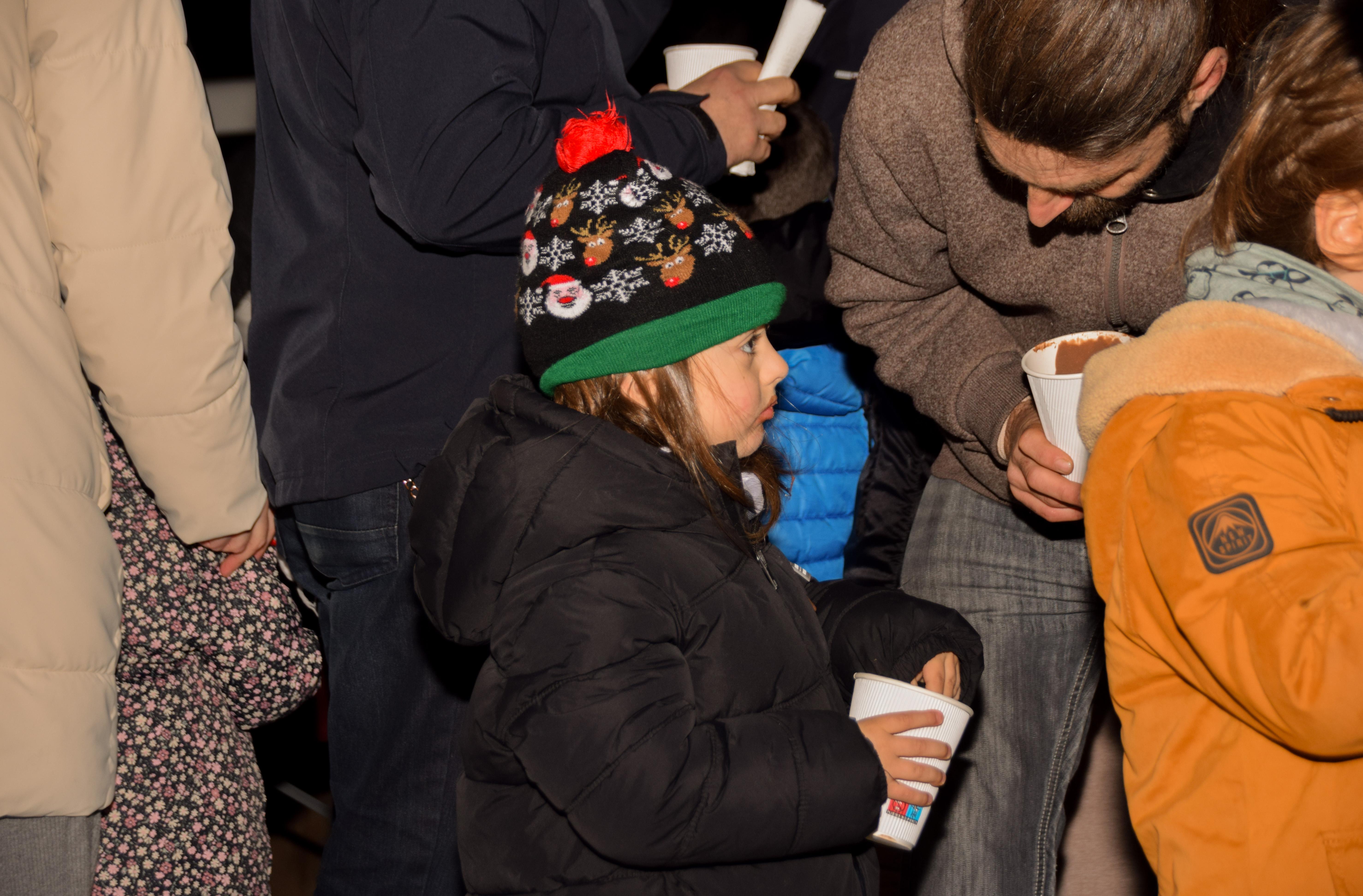 Este domingo inauguramos as Festas de Nadal co acendido do alumeado e unha gran chocolatada 