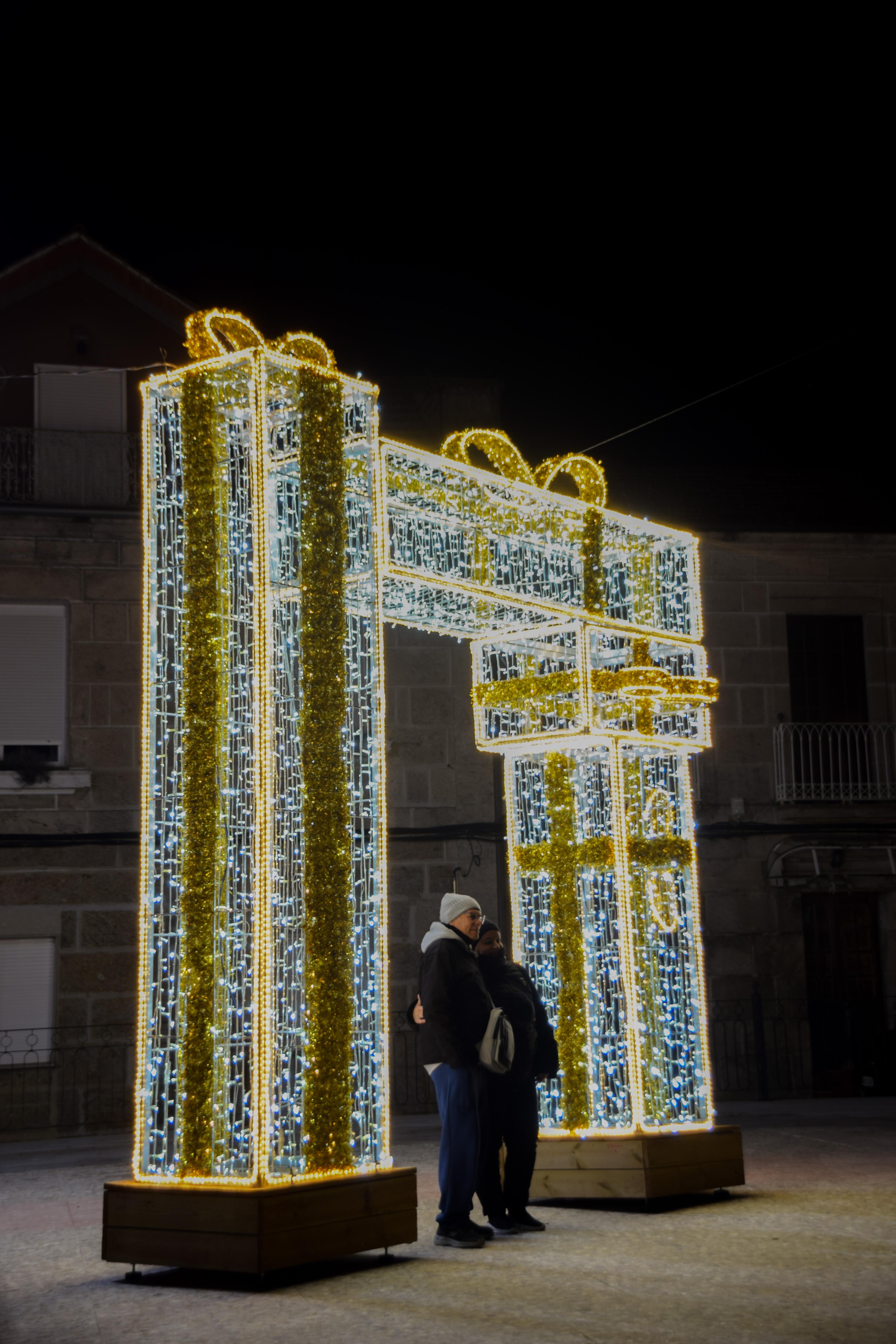 Este domingo inauguramos as Festas de Nadal co acendido do alumeado e unha gran chocolatada 