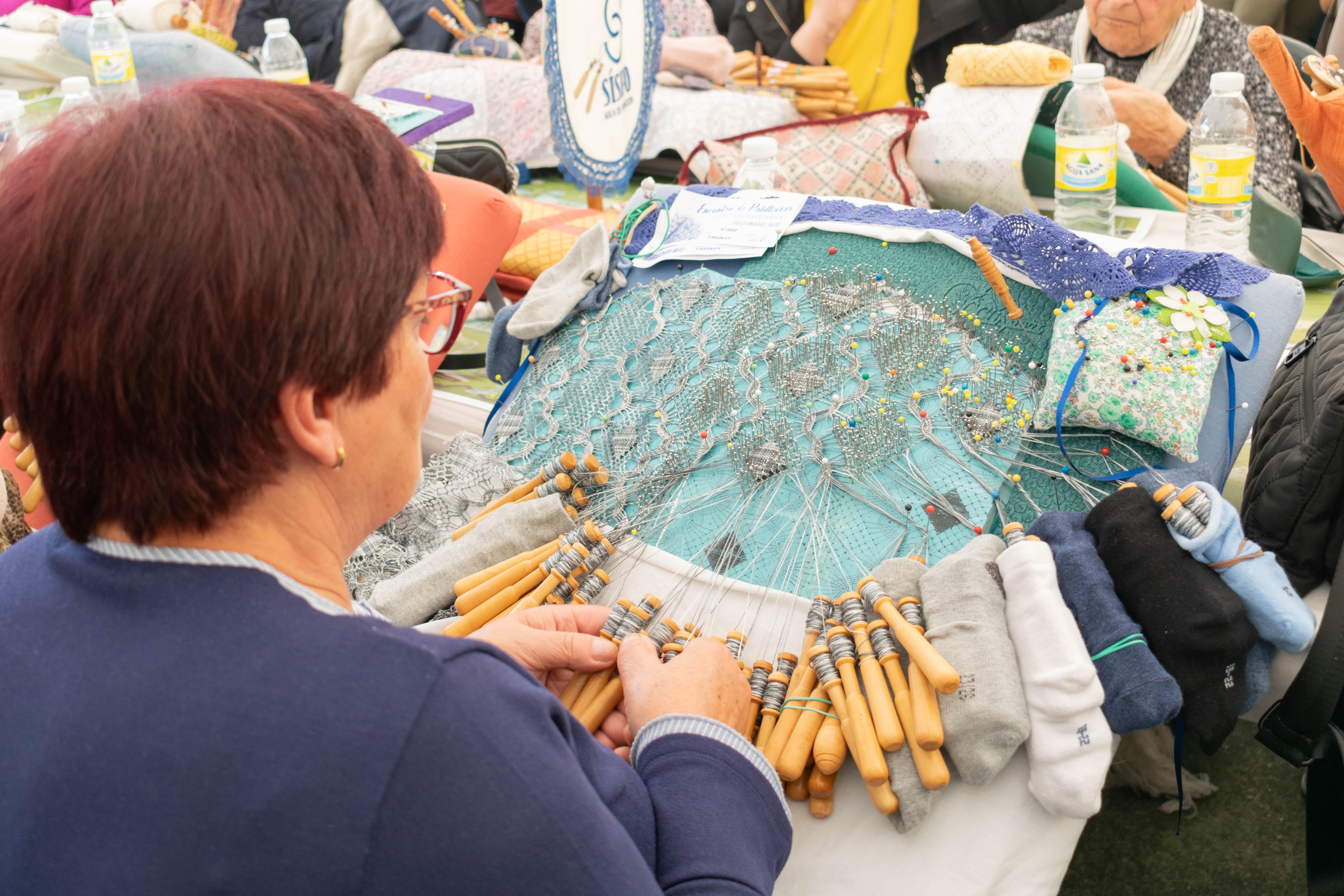Valeixe acolleu este 1º domingo de abril a «II MOSTRA DE PALILLEIRAS Concello da Cañiza»