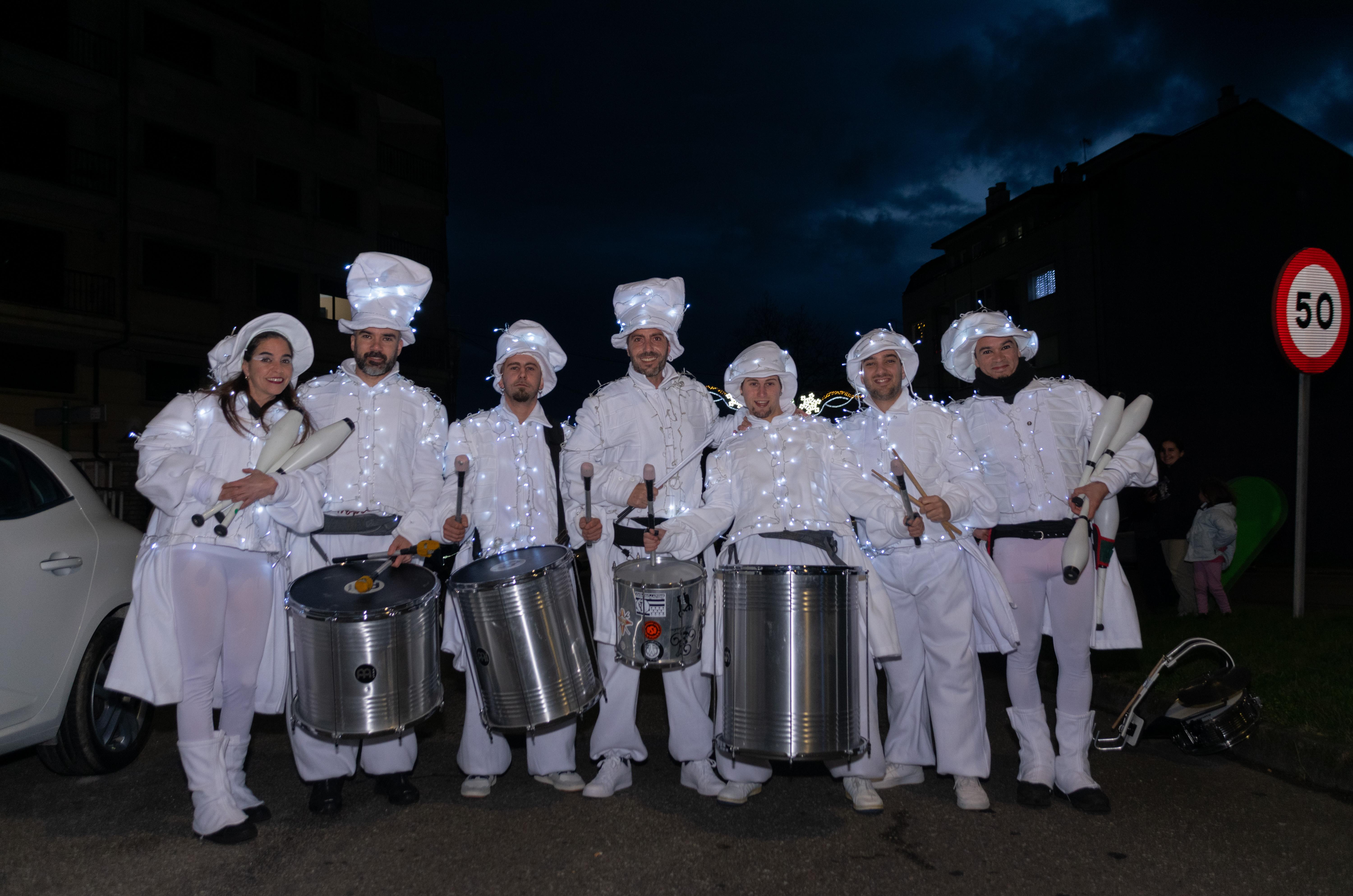 CABALGATA DE REIS 2025: Os Reis Magos chegaron á Cañiza o 4 de xaneiro repartindo ilusión, maxia e moitos caramelos