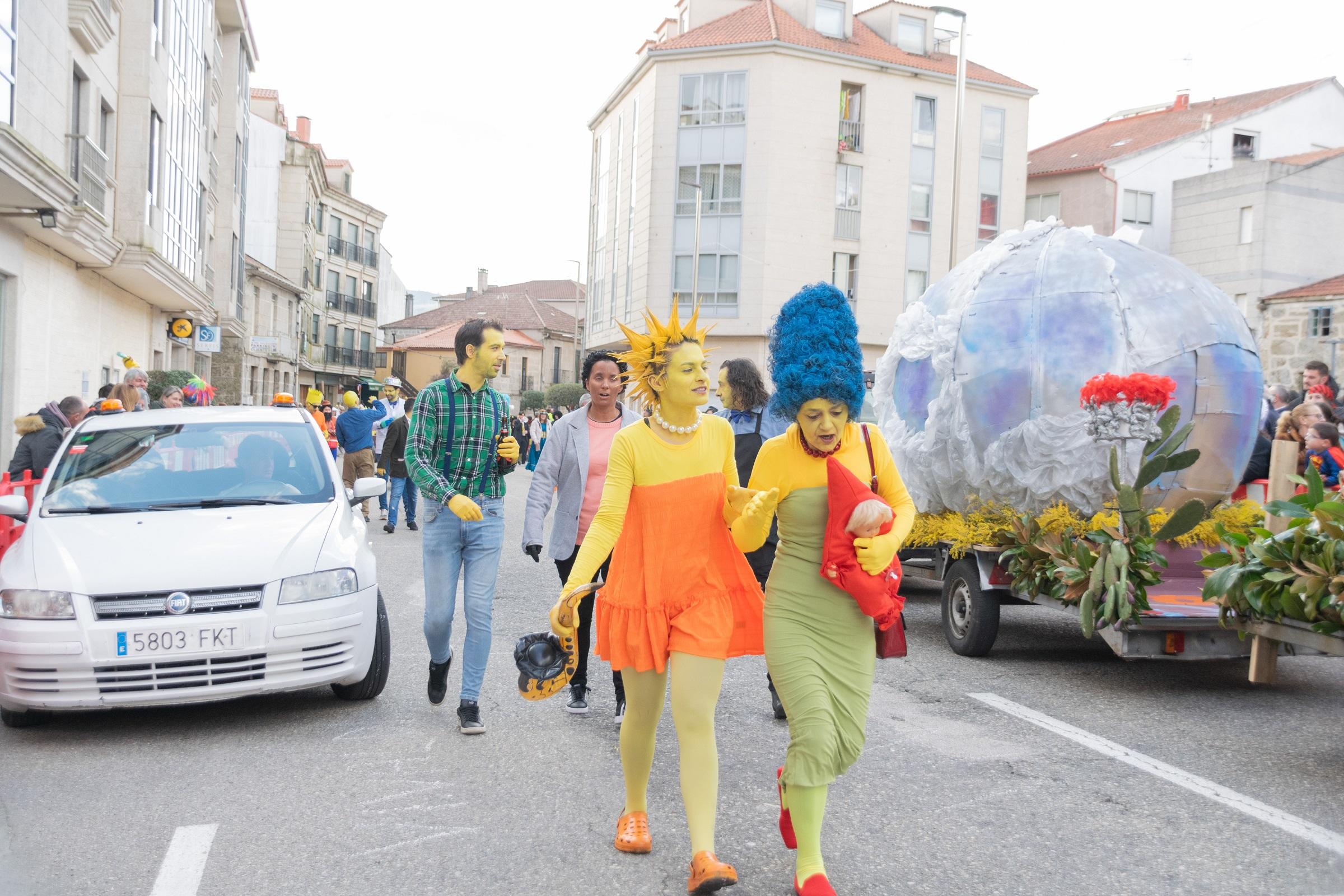 A Cañiza volve a superarse este sábado coa celebración do Concurso de Comparsas