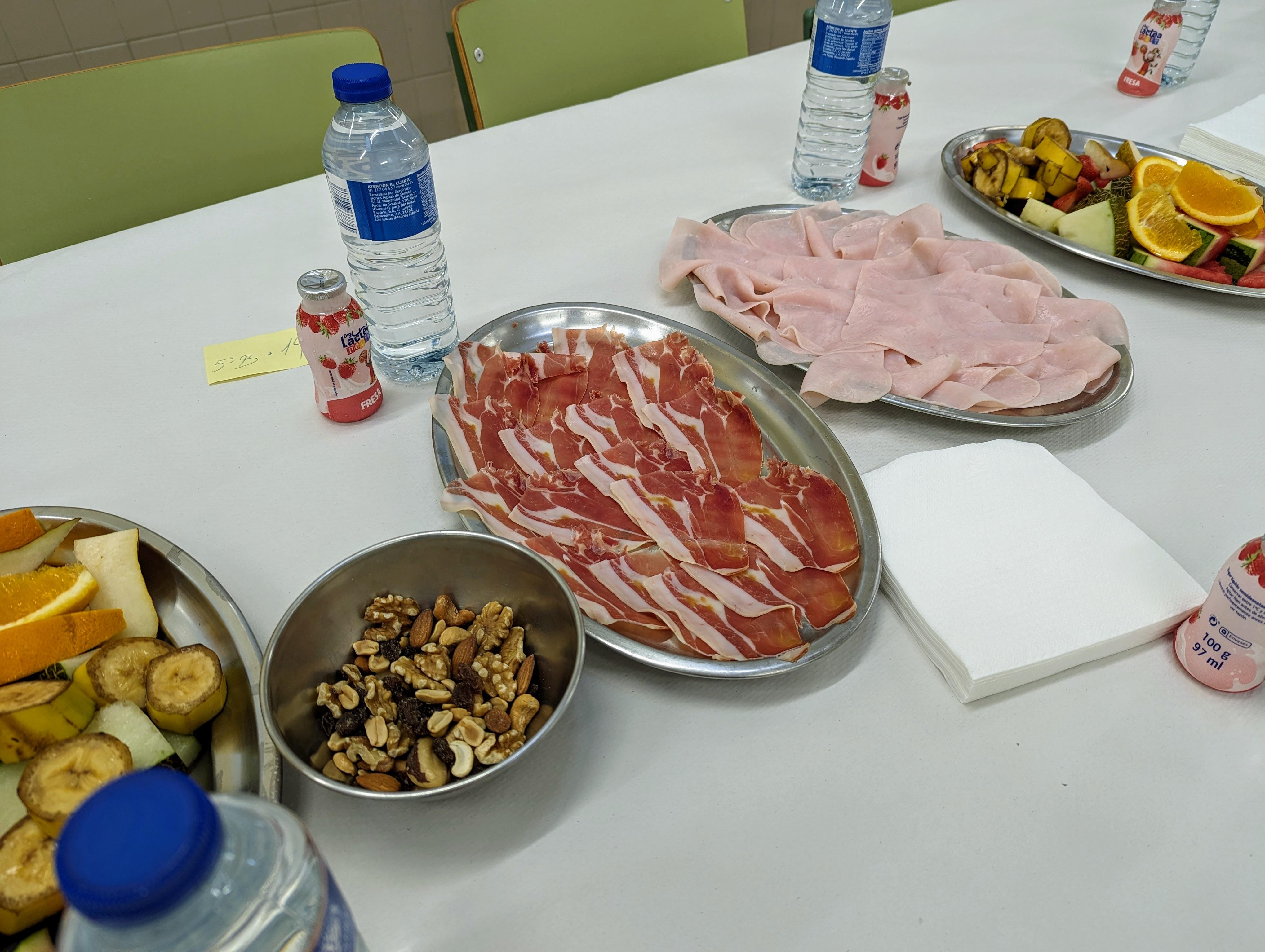 Esta mañá asistimos a unha xornada escolar de "Almorzos Saudables" no que participaron @s nen@s do CPI da Cañiza