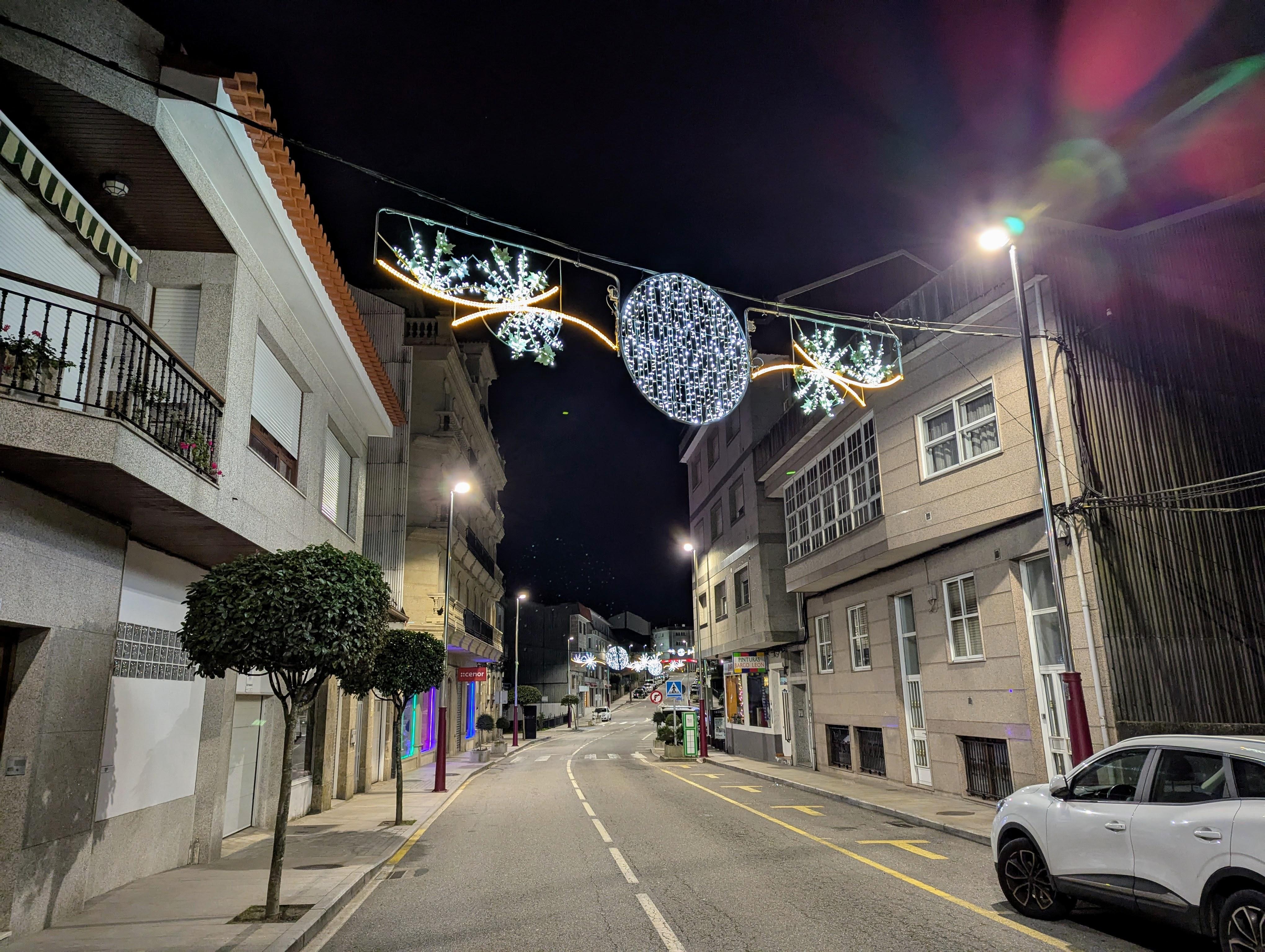 Presentamos a reportaxe das Luces da Cañiza neste Nadal 2024 & 2025