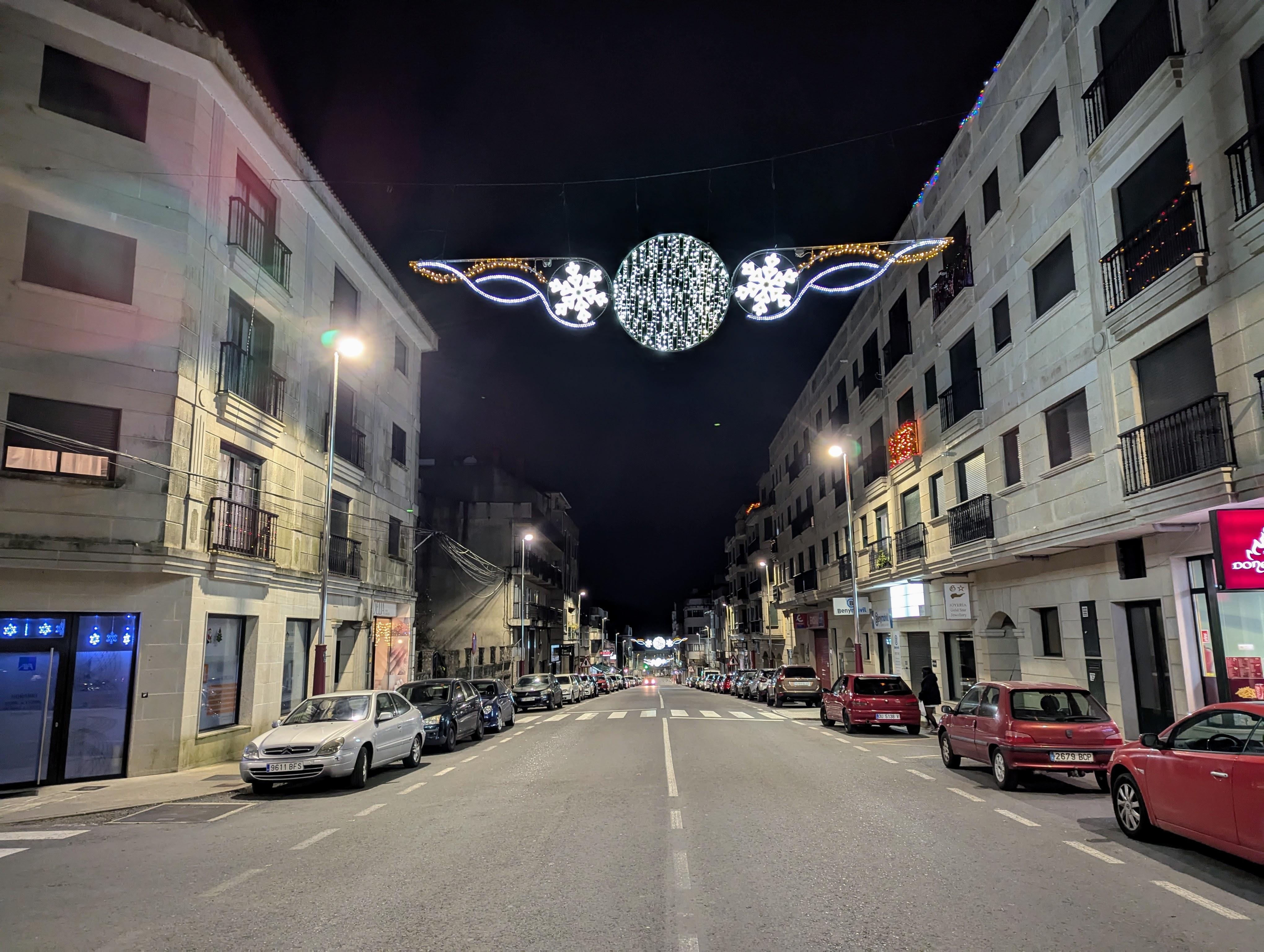 Presentamos a reportaxe das Luces da Cañiza neste Nadal 2024 & 2025