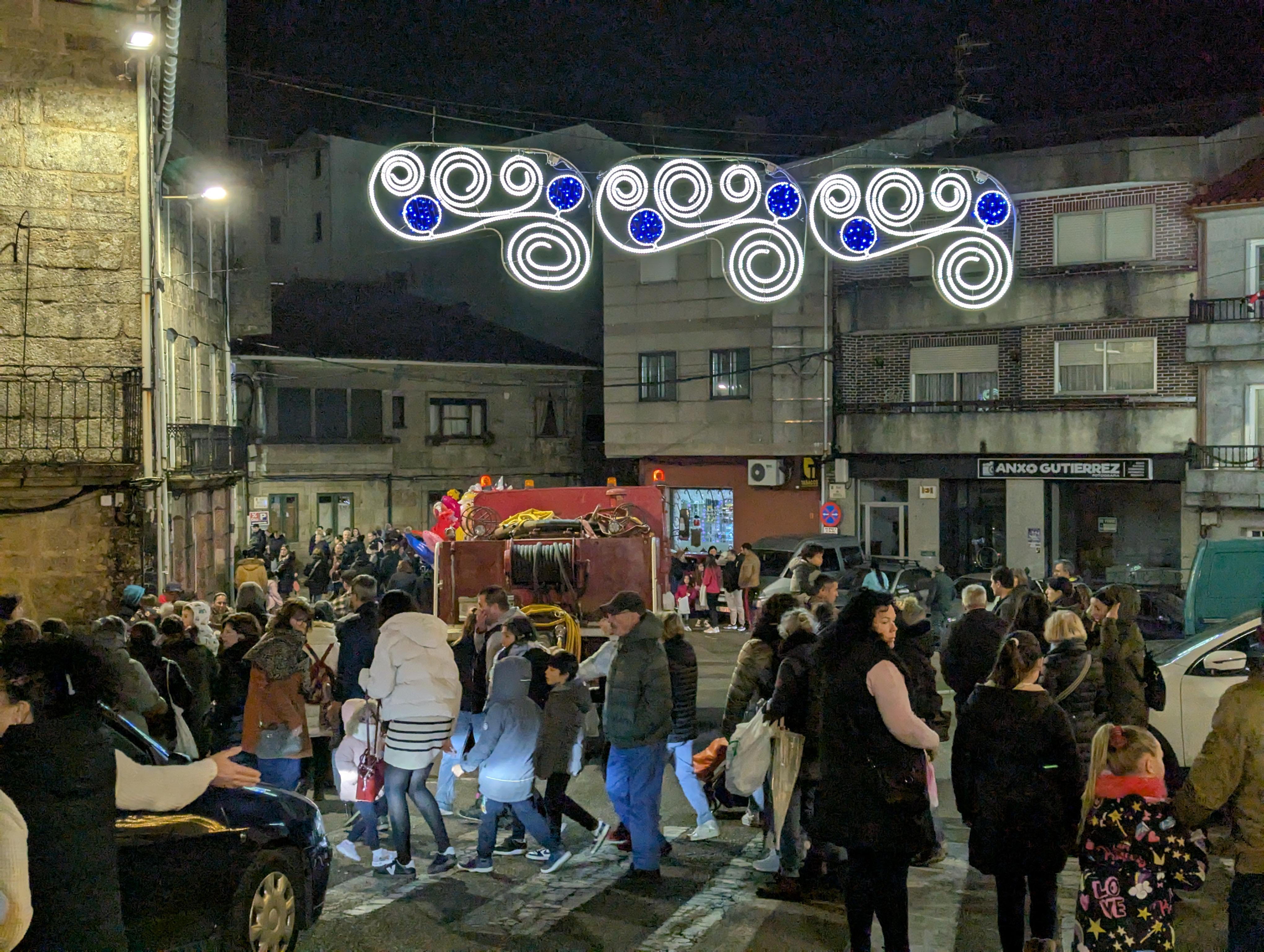 CABALGATA DE REIS 2025: Os Reis Magos chegaron á Cañiza o 4 de xaneiro repartindo ilusión, maxia e moitos caramelos