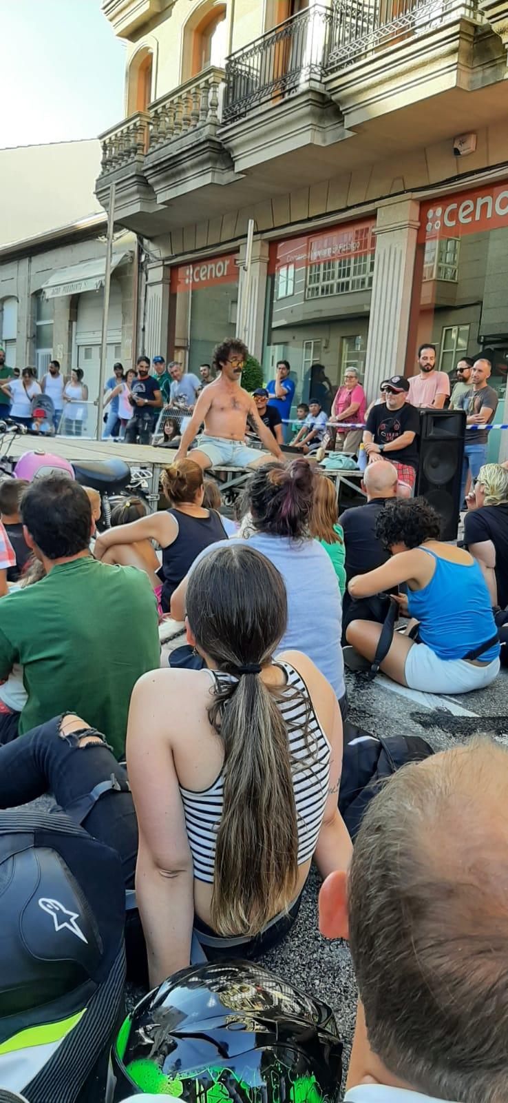 Este 31 de xullo A Cañiza acolleu a máis de 150 motos na sua "Xuntanza Moteira" organizada polo Clube Os Polemans