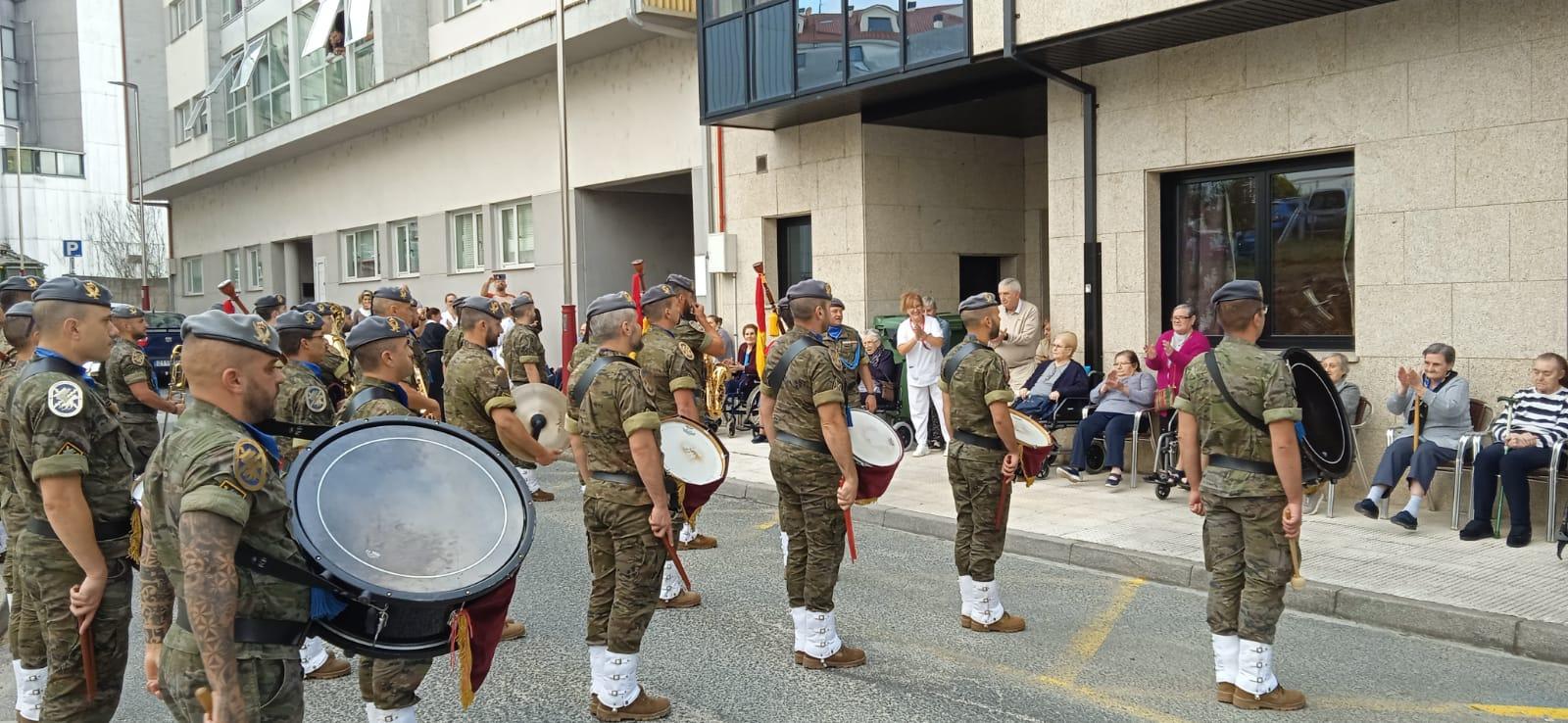 Onte A Cañiza vestiuse de gala para celebrar a procesión na honra do Santísimo Cristo da Agonía e da Nosa Señora A Virxe dos Dolores