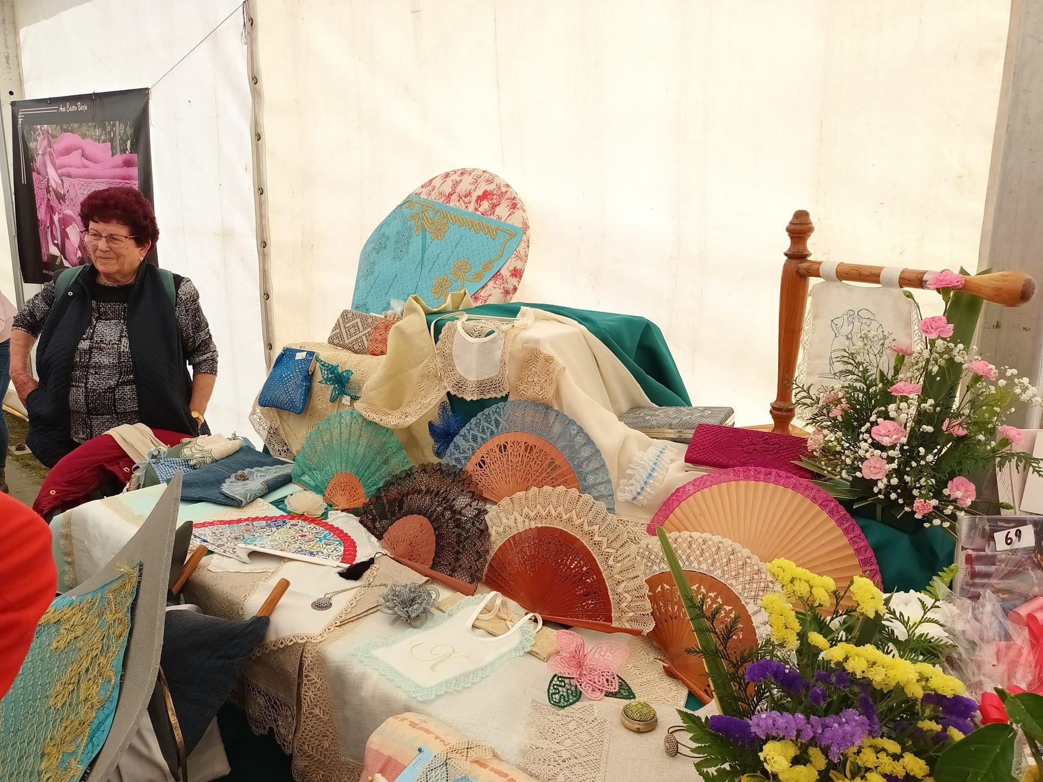 Valeixe acolleu este 1º domingo de abril a «II MOSTRA DE PALILLEIRAS Concello da Cañiza»