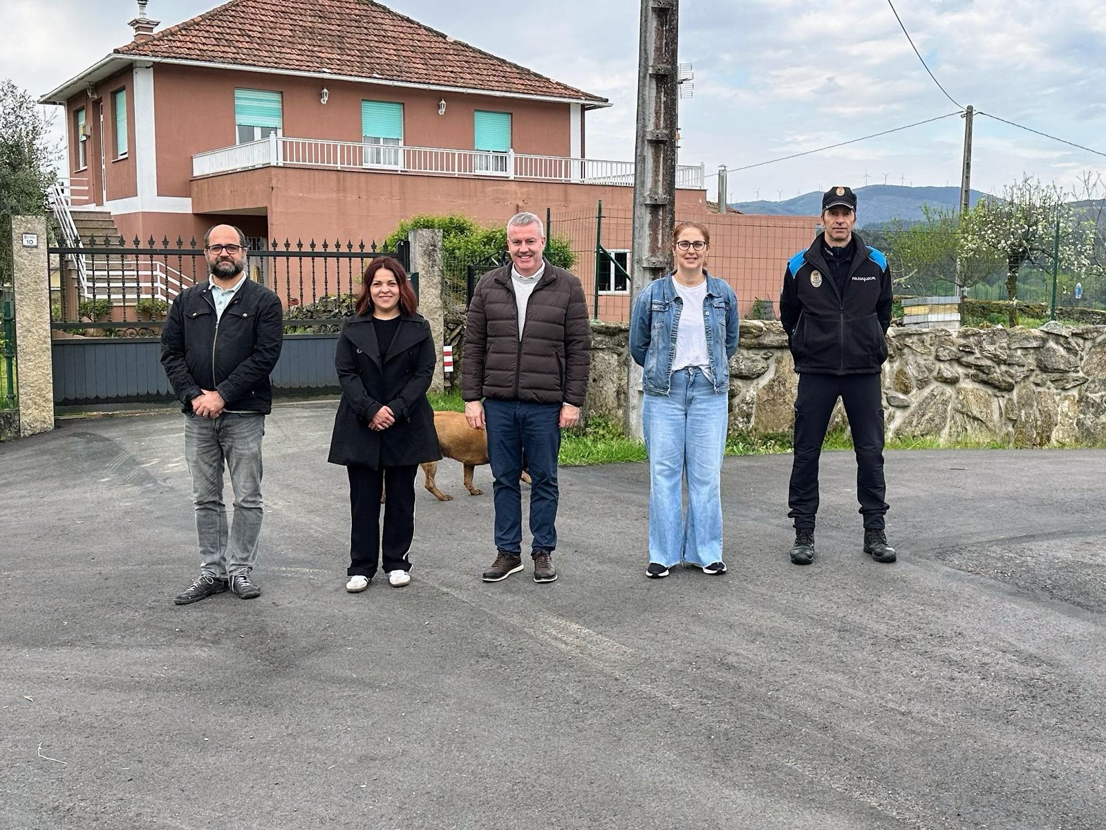 O Alcalde visita as obras de mellora das pistas municipais incluídas no  PLAN CAMIÑOS 2024/2025, cun investimento de 112.655,01€