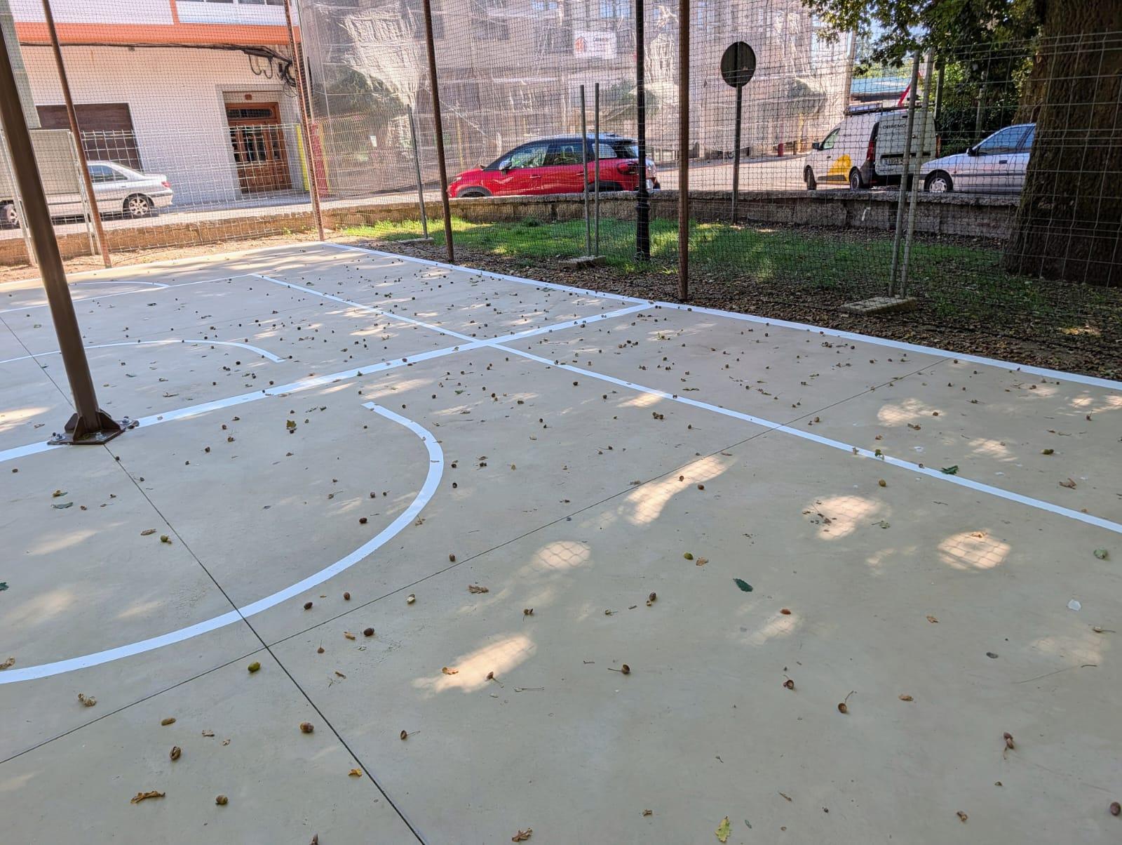 Rematan as obras de renovación da área de lecer da Carballeira do Cacharado