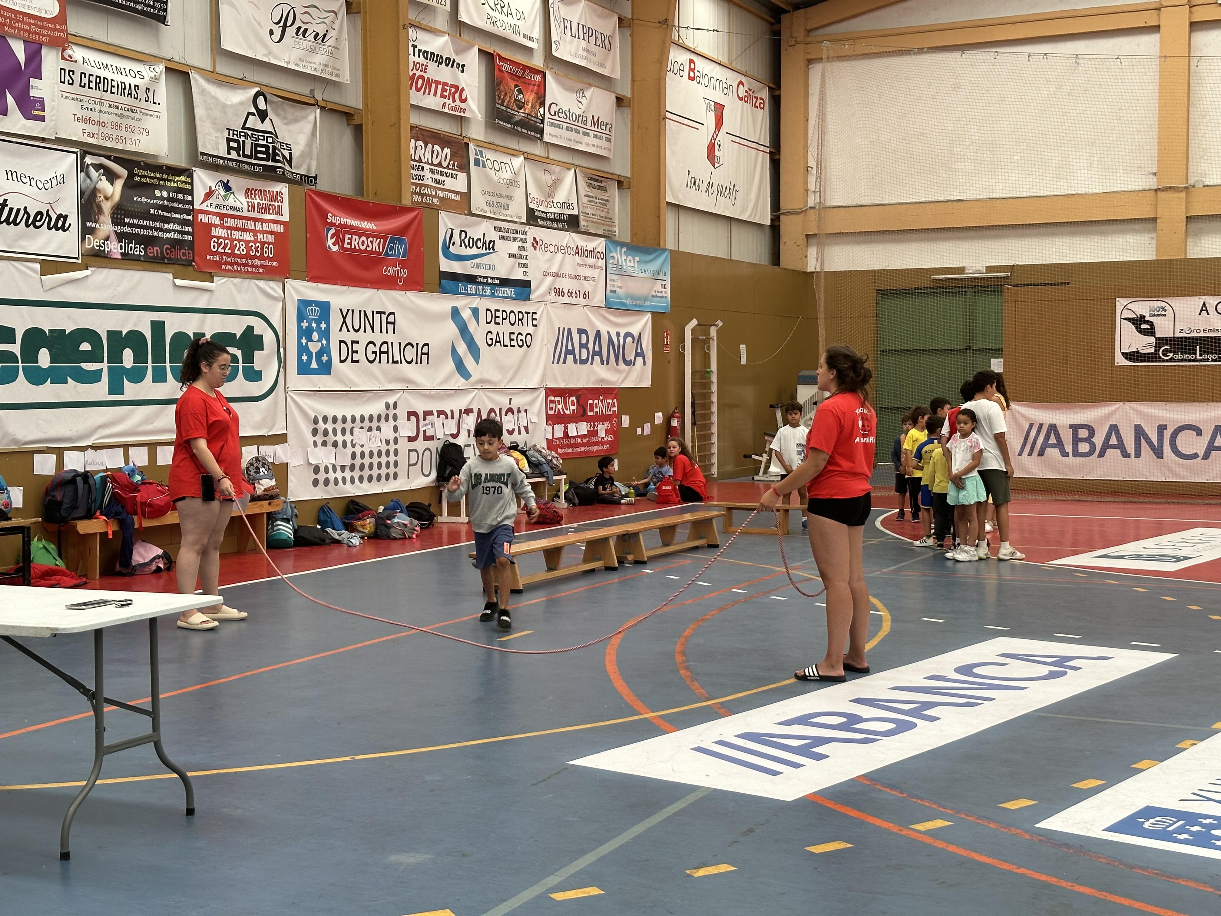 Visitando aos nen@s do campamento "Eu Quero SER", nesta 2ª quenda de xullo