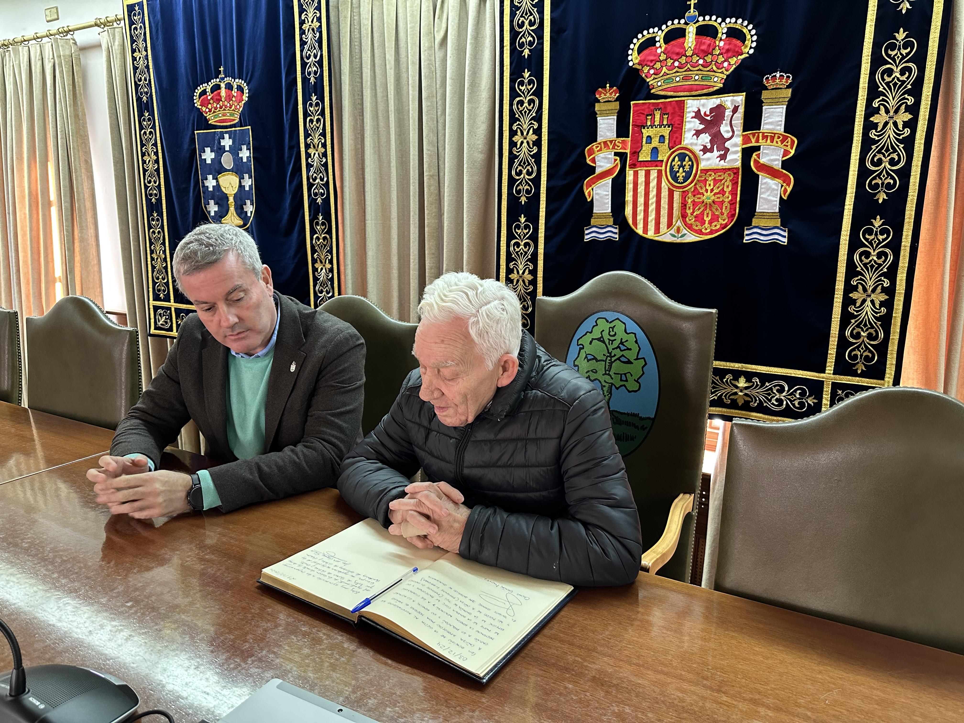  Celebramos con Don José María Vázquez Piñeiro, Cura de Valeixe e do Couto, os seus 40 anos ao servizo das Parroquias