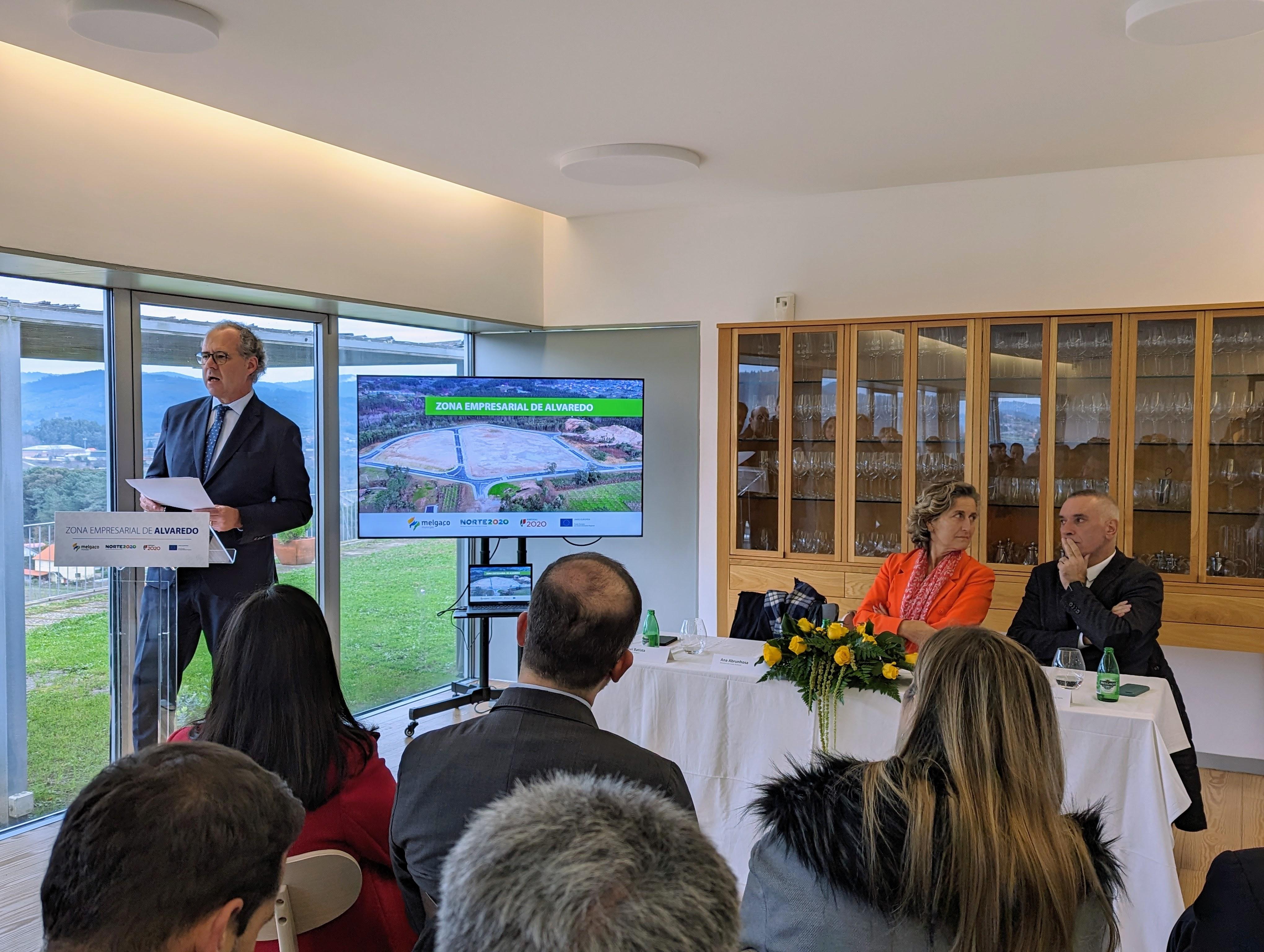 O Alcalde asistiu hoxe en Melgaço (Portugal) á inauguración da “Iª Fase do Parque de Nova&nbsp; Geração” na Zona Empresarial de Alvaredo