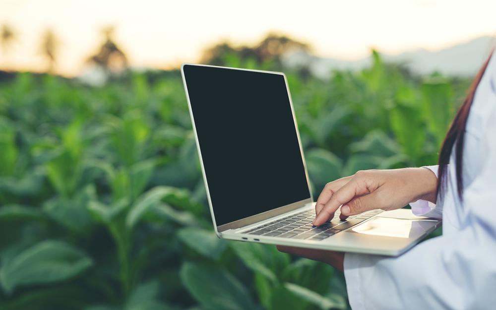 ADQUIRE OS COÑECEMENTOS NAS NOVAS TECNOLOXÍAS NECESARIOS PARA O TEU DÍA A DÍA