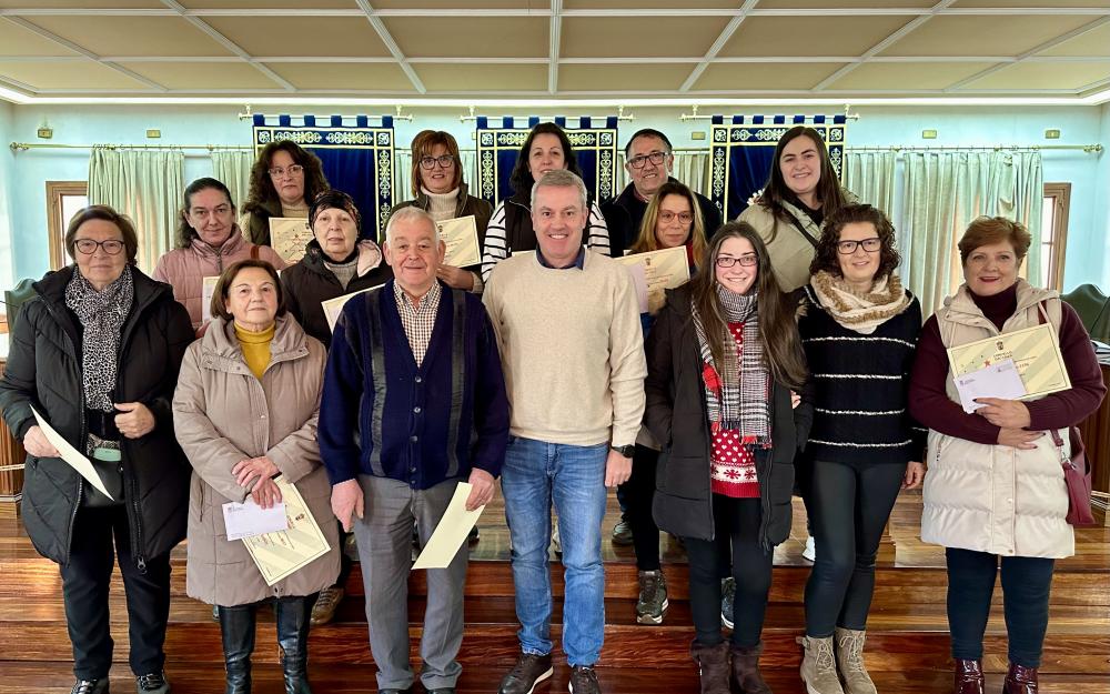Despedimos o ano entregando os 2º premios do sorteo da campaña de Nadal de apoio e impulso ao noso comercio, celebrado o pasado 27 de decembro