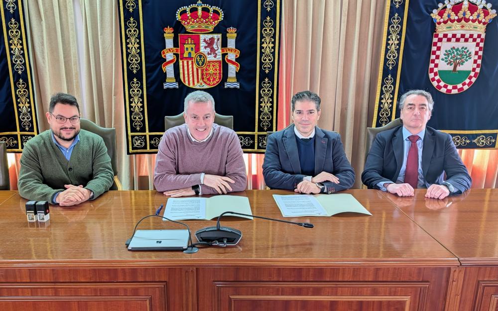 O Alcalde Luis Piña asina co promotor eólico Helioceratops  Invest S.L., un acordo que impulsa o desenvolvemento sostible na Cañiza